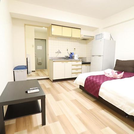 Court Saiwaicho Apartment Осака Екстериор снимка