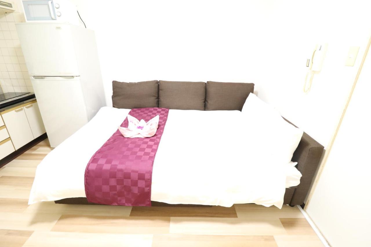 Court Saiwaicho Apartment Осака Екстериор снимка